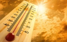 Effektive Raumkühlung mit Ventilator und Sonnenschutzfolie