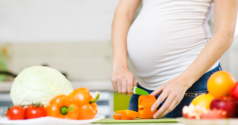 Ernährung in der Schwangerschaft: Was ist dran an Mythen?