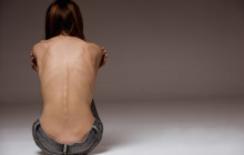 Essstörung Magersucht - Anorexie (Appetitverlust bzw. Minderung)